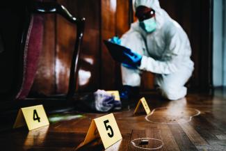 Atelier "Analyse d'une scène de crime fictive"