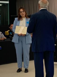 Inés Fouron lors de la remise des prix au Parlement Européen de Strasbourg