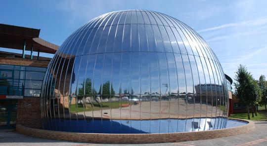 Photo : Bâtiment du Dôme, site d'Arras - Université d'Artois