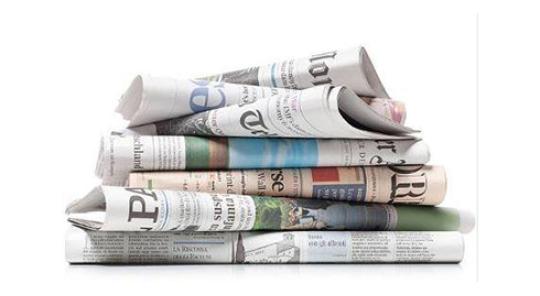 Image : pile de journaux